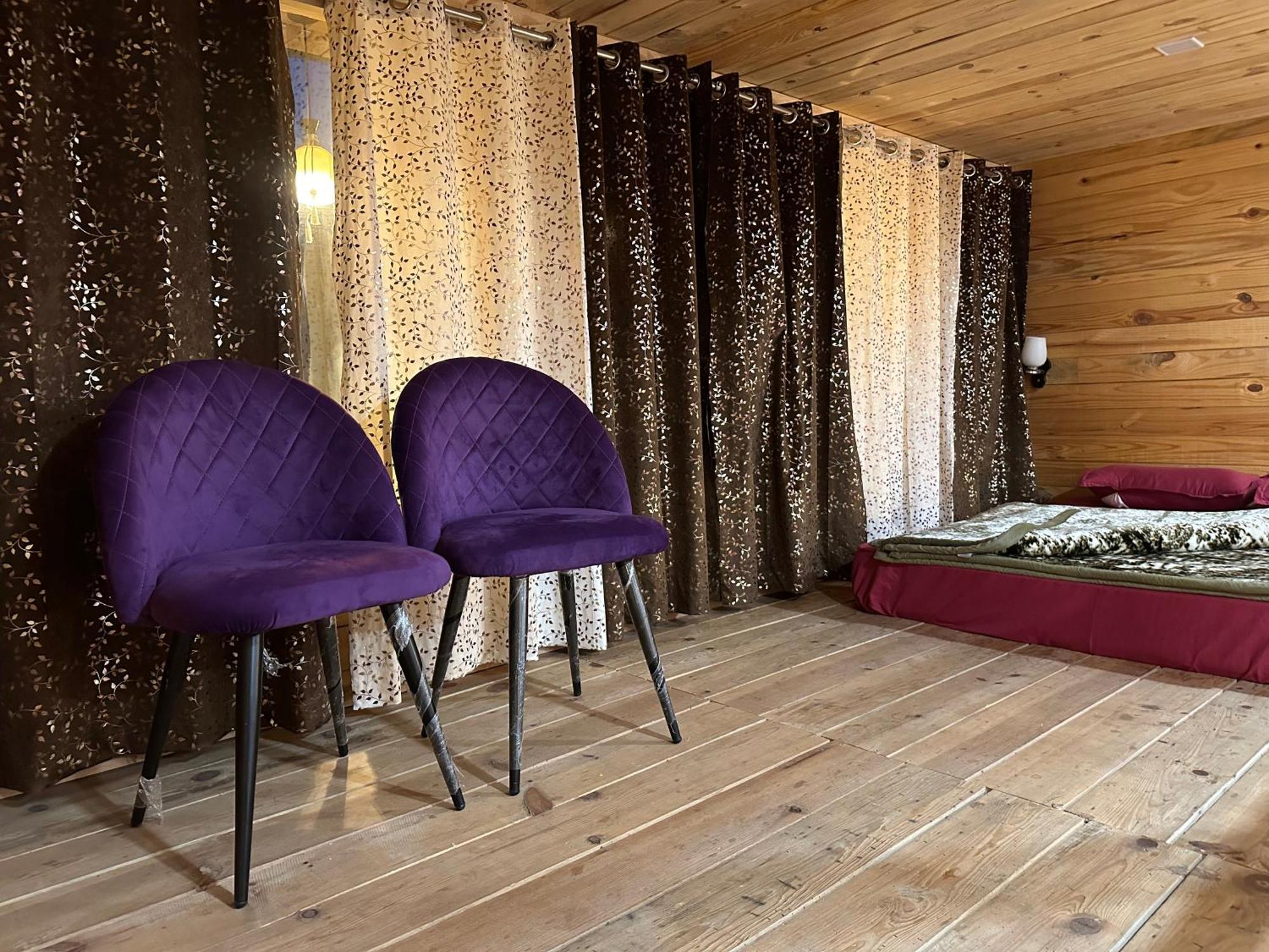 Cabana Riverside Resort - Kainchi Dham Nainital Eksteriør billede